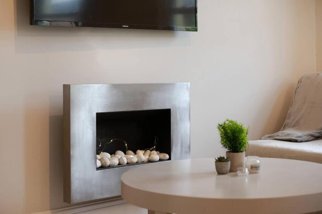 Апартаменты Cosy 2 Bed In Kensington Olympia Лондон Экстерьер фото
